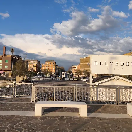 Vacanze Torvaianica Piazza Italia Apartment